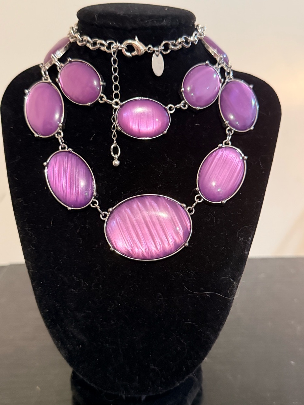 C Purple Oval Statement Necklace with Silver-Tone Links